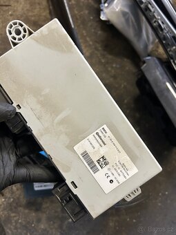 Jednotky BMW f10 / f11 - 10