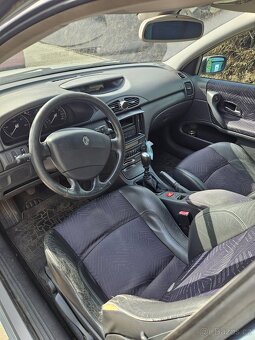 Renault Laguna 1,9dCi - r.v. 2002 - 10