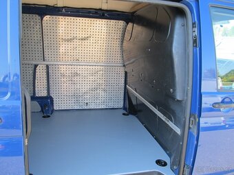 Volkswagen Transporter 2.5 TDI 4x4 ČR 1.maj - 10