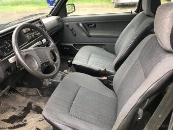 VW Golf 2 - 10