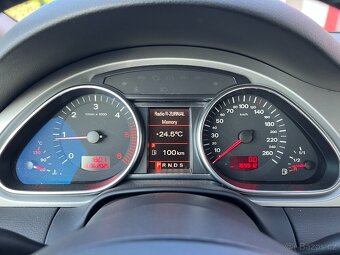 Audi Q7 3,0 TDI QUATTRO NAVI / 2007 - 10