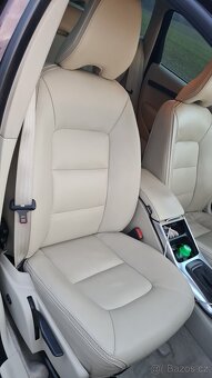 Volvo XC70 D5 AWD 162kW - 10