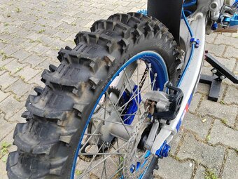 Yamaha YZ 450F - 10