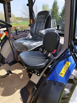 Traktor Farmtrac 555 DTc V - 10