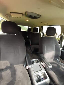 Dodge grand caravan - 10