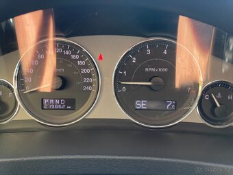 Prodám Jeep Grand Cherokee Limited 3.0 CRD 160kw, r.v. 2010 - 10