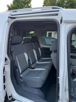 Volkswagen Caddy Cross - 10