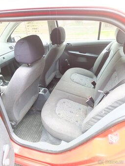 Škoda Fabia 1.4 MPI, r.v.2000. - 10