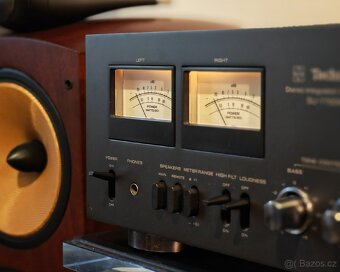 REZERVACE Zesilovač Technics - 10