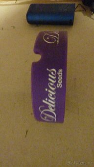 ELEKTRONICKÉ ZAŘÍZENÍ S PŘÍSLUŠENSTVÍM, VÝBAVOU - 10