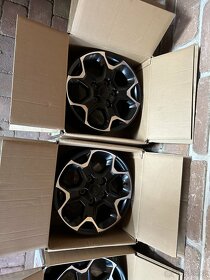 alu disky Jeep Wrangler r17 - 10