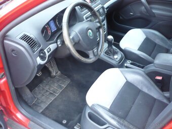 Škoda Octavia 2.0 TDI 125 kW RS - 10