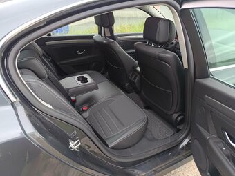 Renault Laguna 2.0 i 103 Kw 2012 - 10