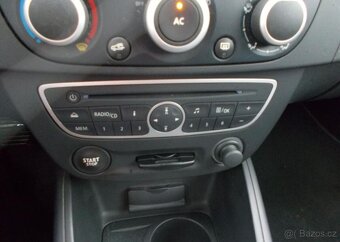 Renault Mégane 1,4 96KW koup v ČR 2 majitel benzín manuál - 10