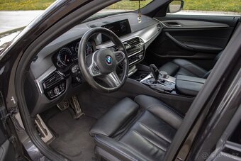 BMW Rad 5 Touring 530d xDrive A/T aj na splátky - 10