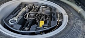 PEUGEOT 3008 1.6i TURBO 110KW R.V.2009 - 10