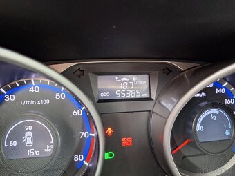 Hyundai ix35 2.0, 120 kW benzín, manuál - 10