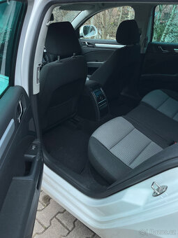 Škoda Superb Combi 2.0 TDI Ambition - 10