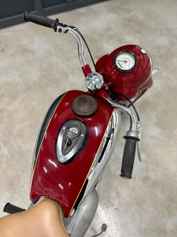 Jawa 250 pérák - 10