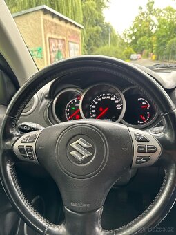Suzuki Grand Vitara 4x4 - 10