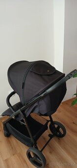 Dětský kočárek Kinderkraft - 10