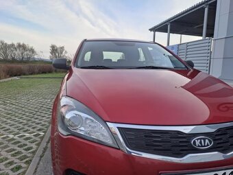 Kia Cee´d, 1.6CRDI ČR 2.MAJ PĚKNÉ AUTO - 10