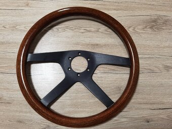 Dřevěný volant MOMO ML38, W201, W124, W123, Golf II - 10