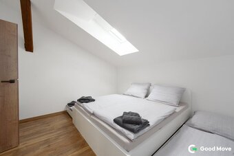 Prodej luxusního mezonetový bytu 3+KK s terasou a parkováním - 10