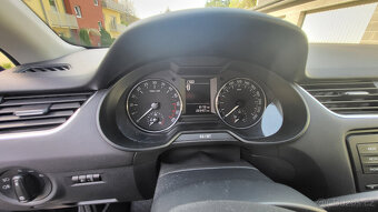 Škoda Octavia III Combi 1.6 TDi, 77 kW Ambition, odpočet DPH - 10