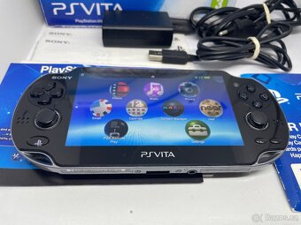 PS Vita Wi-Fi (PCH-1003) OLED - 10