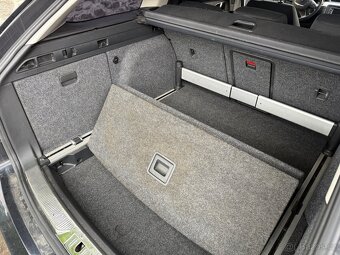 Škoda Superb 2 combi náhradní díly 9910 - 10