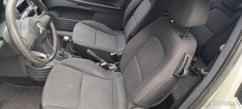 Mitsubishi Colt 1.1 r.v.2012 - 10