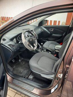 Hyundai ix35, 1.7 CDRi, tažné + zimní pneu - 10