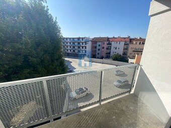 Pronájem bytu 3+KK +B Plzeň - Slovany, ulice Železniční, 83 - 10