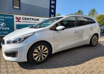 Kia Cee´d 1.6-1.MAJITEL-NAVI-KAMERA - 10