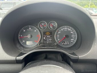 Audi A3 2011 Bouráno - 10