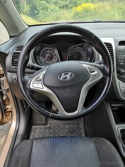 HYUNDAI ix20 NOVÉ V ČR 2.MAJITEL 1.4i BENZÍN 2013 - 10