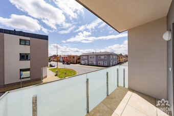 Pronájem bytu 1+kk s lodžií a parkovacím stáním, 28 m², Star - 10