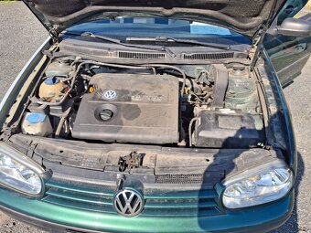 VW Golf IV 1,6i 16V 5-dveř. - 10