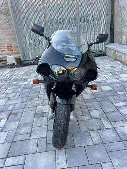 Kawasaki zx7-r Zx7r černá barva - 10