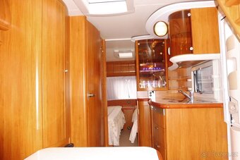 Hobby 495 Excellent 495 UL R.V. 2007 Mover - 10