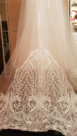 svatební šaty, ručně šité ve svatebním salónu - 10