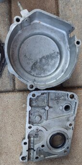 ČZ 125/516 motor, hlavy, válec, kartery, víko_ - 10