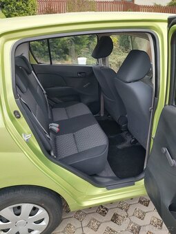 Daihatsu Cuore 1.0 51 KW - 10