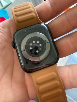Prodám Apple Watch Series 7 45mm celular - 10