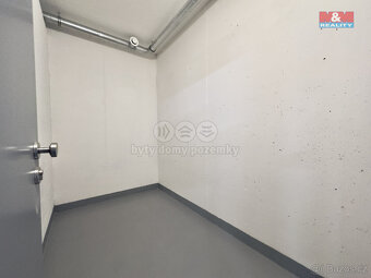 Pronájem bytu 1+kk, 34 m², Praha, ul. Sochorcova - 10