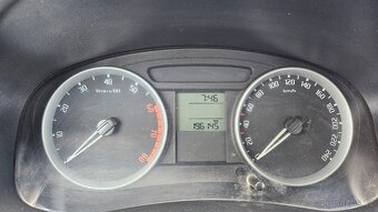 Škoda Roomster 1.4i 16V 63 kW Style, 1.majitel, nová STK - 10