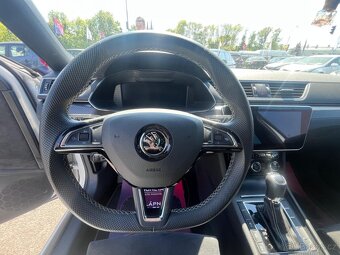 Škoda Superb - 10