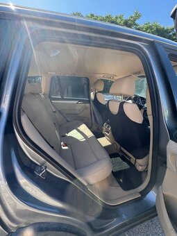 BMW X3 rv 2011 manuál - 10