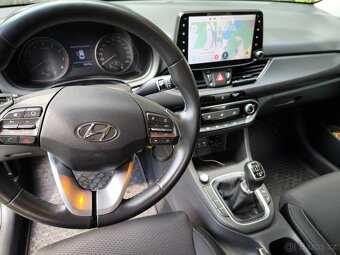 Hyundai i30 FastBack 1.4, 103 kW s LPG/BRNO-PRAHA - 10
